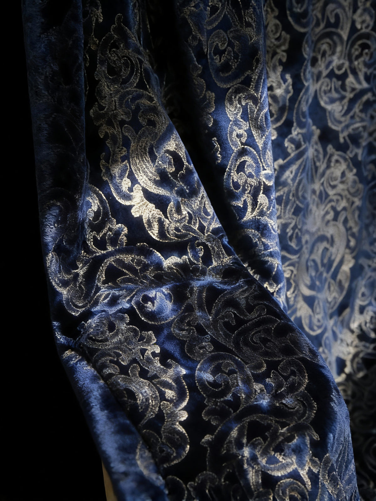 法式轻奢蓝色绒布烫金遮光奢华复古窗帘美式高档别墅高窗欧式客厅 - Blind Box Mall